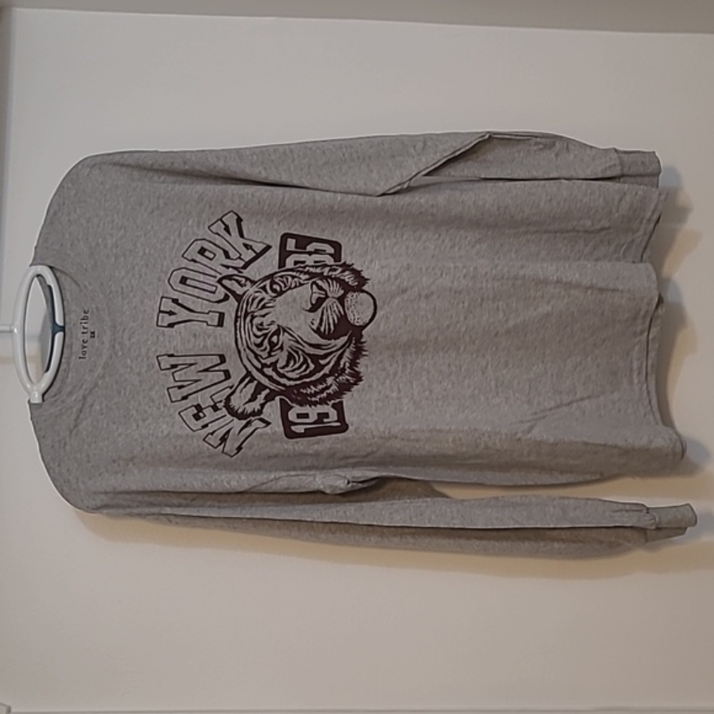 Love Tribe .. 2x .. Long Sleeve Tshirt‎ .. NWOT